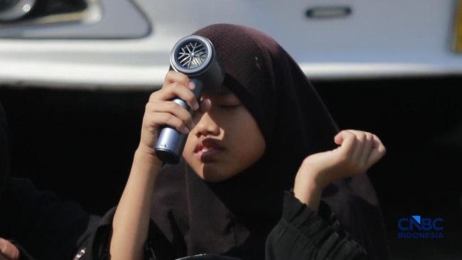 Panas, Suhu Jakarta Bakal 34 Derajat Celcius Hari Ini