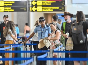 Bali Kebanjiran Turis, 4,7 Juta WNA Tiba via Bandara Ngurah Rai