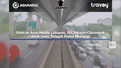 Puncak Arus Mudik, Tol Jakarta-Cikampek Dipadati Kendaraan Dini Hari