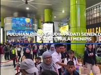 Puluhan Ribu Pemudik Padati Senen dan Gambir, Tiket Mulai Menipis
