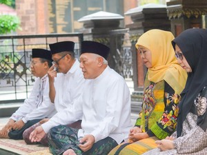 Khofifah Silaturahmi ke Ponpes Tebuireng-Tambakberas Jombang Jelang Lebaran