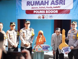 Program ASRI Presiden, Polres Bogor Serahkan 3 Unit Renovasi Rutilahu ke Warga