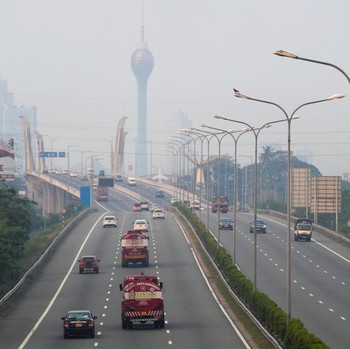 Tok! Tetangga RI Resmikan Rabu Hari Libur Negara karena BBM Kritis