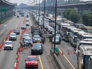 Jurus Polda Jabar Tangani Lalu Lintas Pemudik