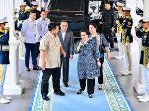 Video Hasto Ungkap Isi Pertemuan Prabowo-Megawati di Istana Merdeka
