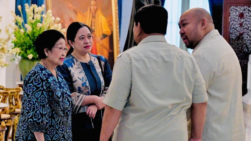 Presiden RI Prabowo Subianto melakukan pertemuan dengan Presiden ke-5 RI sekaligus Ketua Umum Partai Demokrasi Indonesia Perjuangan (PDI-P) Megawati Soekarnoputri di Istana Kepresidenan, Jakarta, Kamis (19/3/2026). (Laily Rachev - Biro Pers Sekretariat Presiden)