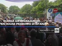 Video; Warga Antusias Hadiri Open House Prabowo di Istana