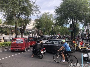 Malioboro Padat Sore Ini, Arus Lalin Dialihkan