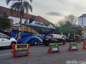 Ramai Wisatawan Menjelang Sore, Malioboro Terapkan Pengalihan Lalu Lintas