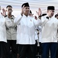 Prabowo Shalat Id di Aceh Tamiang, Diapit Teddy dan Tito
