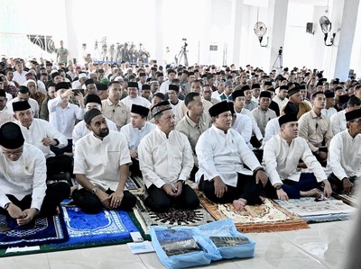 Tradisi Lebaran Presiden: Soeharto - Prabowo Pilih Hari Raya di Mana?