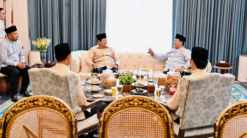 Kehadiran para pejabat negara dan tokoh bangsa mewarnai gelar griya Hari Raya Idulfitri 1447 Hijriah yang diselenggarakan Presiden Prabowo Subianto di Istana Kepresidenan Jakarta, Sabtu (21/3/2026). (Dok. BPMI Setpres)