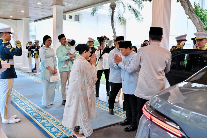 Kehadiran para pejabat negara dan tokoh bangsa mewarnai gelar griya Hari Raya Idulfitri 1447 Hijriah yang diselenggarakan Presiden Prabowo Subianto di Istana Kepresidenan Jakarta, Sabtu (21/3/2026). (Dok. BPMI Setpres)