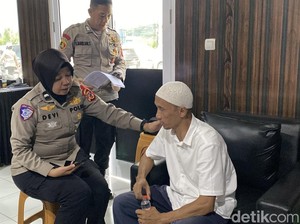 Panik, Eko Bertelanjang Kaki Kejar Mobil Hilang Usai Salat Zuhur