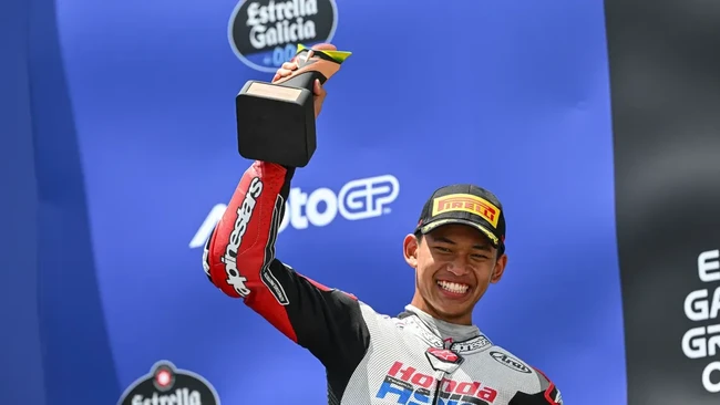 Veda Ega Bikin Sejarah, Jadi Pembalap RI Pertama Rebut Podium Moto3
