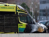 Potret Teror di London, 4 Ambulans Yahudi Dibakar di Depan Sinagoge