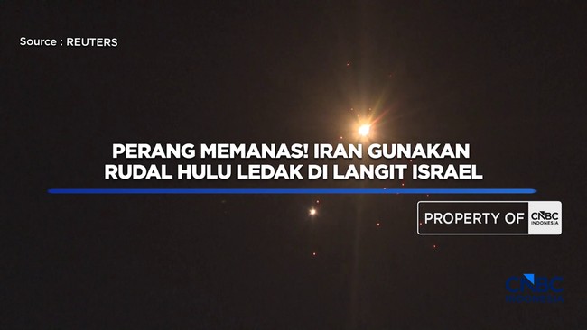 Video: Perang Memanas! Iran Gunakan Rudal Hulu Ledak di Langit Israel