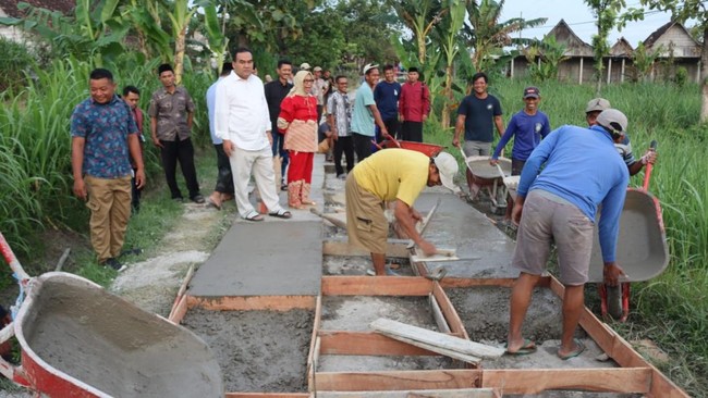 Bupati Blora 'Turun Gunung' Tinjau Jalan Rusak Desa Nglebak