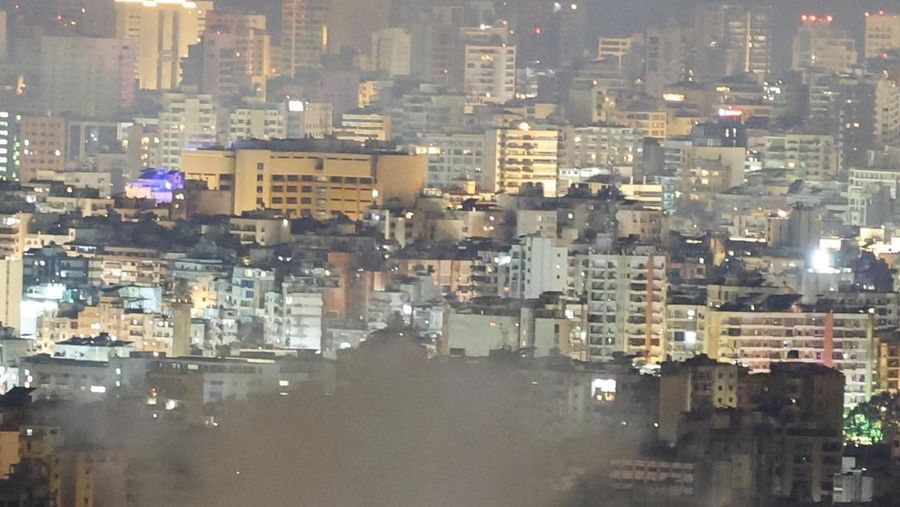 Smoke rises from Beirut's southern suburbs following an Israeli strike, amid escalating hostilities between Israel and Hezbollah, as the U.S.-Israeli conflict with Iran continues, Lebanon, March 25, 2026. REUTERS/Amr Abdallah Dalsh
