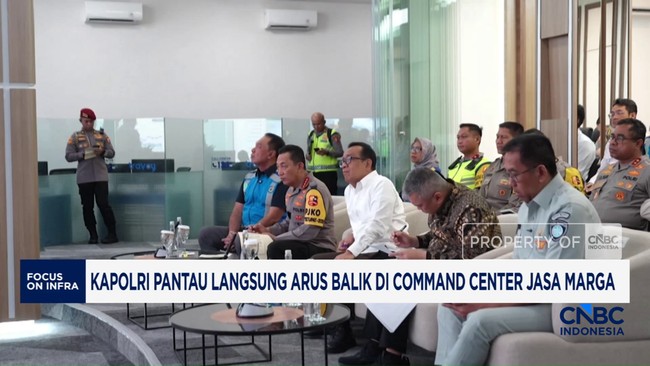 Video: Kapolri Pantau Lansung Arus Balik di Command Center Jasa Marga