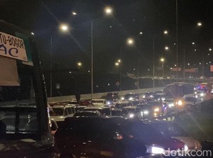 Puncak Arus Balik dan Wisata Sukabumi Meriah, 4 Kali One Way Diterapkan
