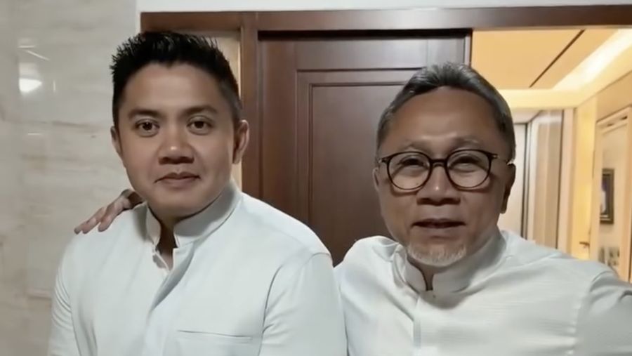 Menko Bidang Pangan Zulkifli Hasan menerima kunjungan Sekretaris Kabinet, Teddy Indra Wijaya di Jakarta. (Tangkapan Layar Instagram/zul.hasan)