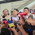 Menteri Dalam Negeri Tito Karnavian saat ditemui di Kantor Staf Presiden, Rabu (25/6/2026). (CNBC Indonesia/Emir Yanwardhana)