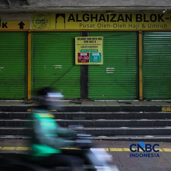 Suasana Ga Biasa Pasar Tanah Abang: Sunyi Sepi-Kios Tutup, Kapan Buka?