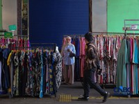 Suasana di Pasar Tanah Abang saat masa libur lebaran, Jakarta, Rabu (25/3/2026). Pasar Tanah Abang masih ditutup sementara sebagai bagian dari masa libur Lebaran 2026. (CNBC Indonesia/Faisal Rahman)