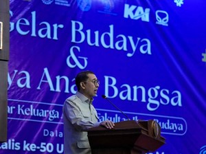 Menbud Buka Gelar Budaya UNS, Soroti Pentingnya Digitalisasi Budaya