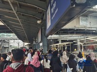 Nunggu KRL Green Line Terasa Lama, Ini Sebenarnya yang Terjadi