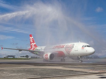 Bos AirAsia Terang-terangan Kondisi Terbaru Avtur-Fuel Surcharge di RI