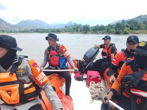 Siswa SD di Enrekang Tenggelam Saat Berenang di Sungai Saddang
