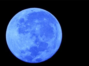 Kisah Bulan Jadi Biru dan Matahari Jadi Hijau, Gara-gara Indonesia