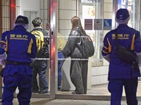 Serangan Pisau di Toko Pokemon Saat Padat Pengunjung, Pegawai Tewas