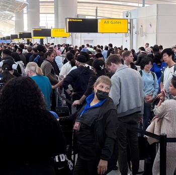 Potret Chaos Shutdown Bandara AS, Trump Nyatakan Status Darurat