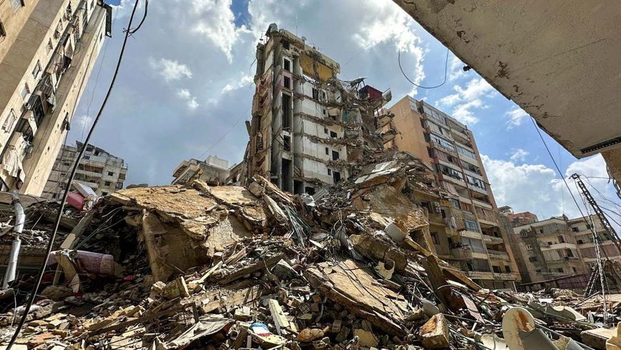 Israel terus menggempur Lebanon. Terbaru, Israel melancarkan serangan ke Lebanon bagian selatan, tepatnya di kota Saksakiyah distrik Sidon. Jumat (27/3/3036). (REUTERS/Yara Nardi)
