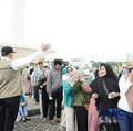 Prabowo Gelar Bazar Rakyat di Monas, Bagikan Makanan hingga Motor