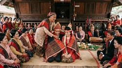 Tradisi Mangulosi, Simbol Kasih dalam Siklus Hidup Masyarakat Batak