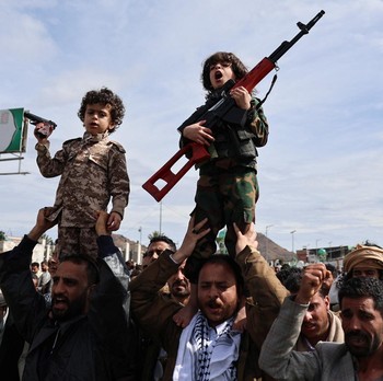 Turun Gunung! Potret Ganas Pasukan Houthi Bantu Iran Lawan AS-Israel