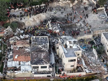 Penampakan Desa Israel Luluh Lantak Dihajar Rudal Iran