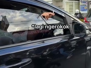 Permohonan Maaf FK UMM gegara Viral Sopirnya Merokok Saat Berkendara