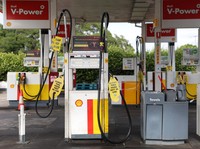 Krisis Energi Menggila, Ramai-Ramai Tetangga RI Pangkas Pajak BBM