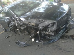 Pelajaran dari Kecelakaan Mercy-Xpander hingga Ringsek di Serpong