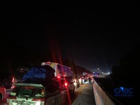 Arus Balik Serbu Pelabuhan Bakauheni, Pemudik Terjebak Kemacetan Parah