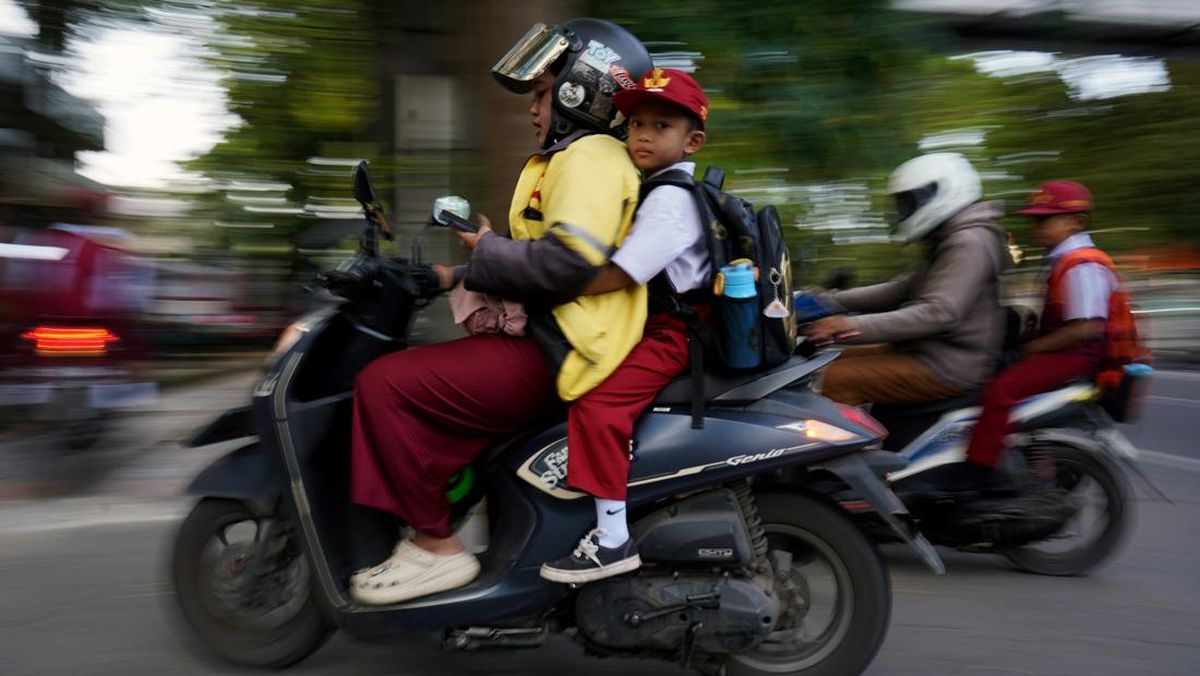 Antrean BBM Turun, TK-SMP Makassar Kembali Sekolah Normal Besok