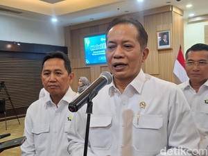 Video: Menkop Ferry Mau Penerima PKH Kerja di Kopdes