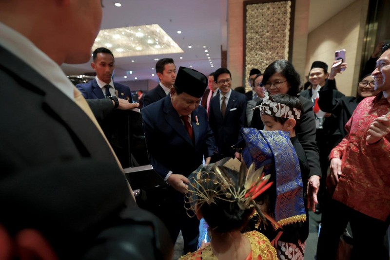 Presiden Prabowo Subianto tiba di Tokyo, Jepang untuk melakukan kunjungan resmi perdananya sebagai Presiden Republik Indonesia. (Biro Pers Sekretariat Presiden RI)