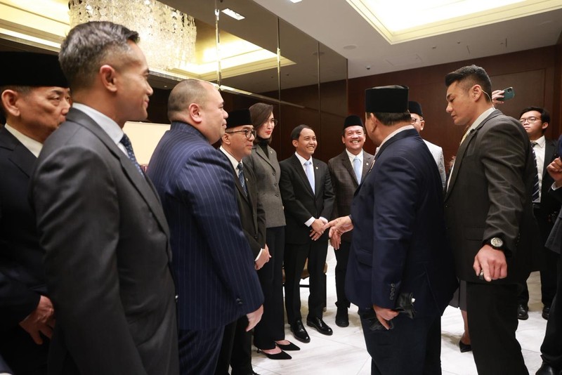 Presiden Prabowo Subianto tiba di Tokyo, Jepang untuk melakukan kunjungan resmi perdananya sebagai Presiden Republik Indonesia. (Biro Pers Sekretariat Presiden RI)