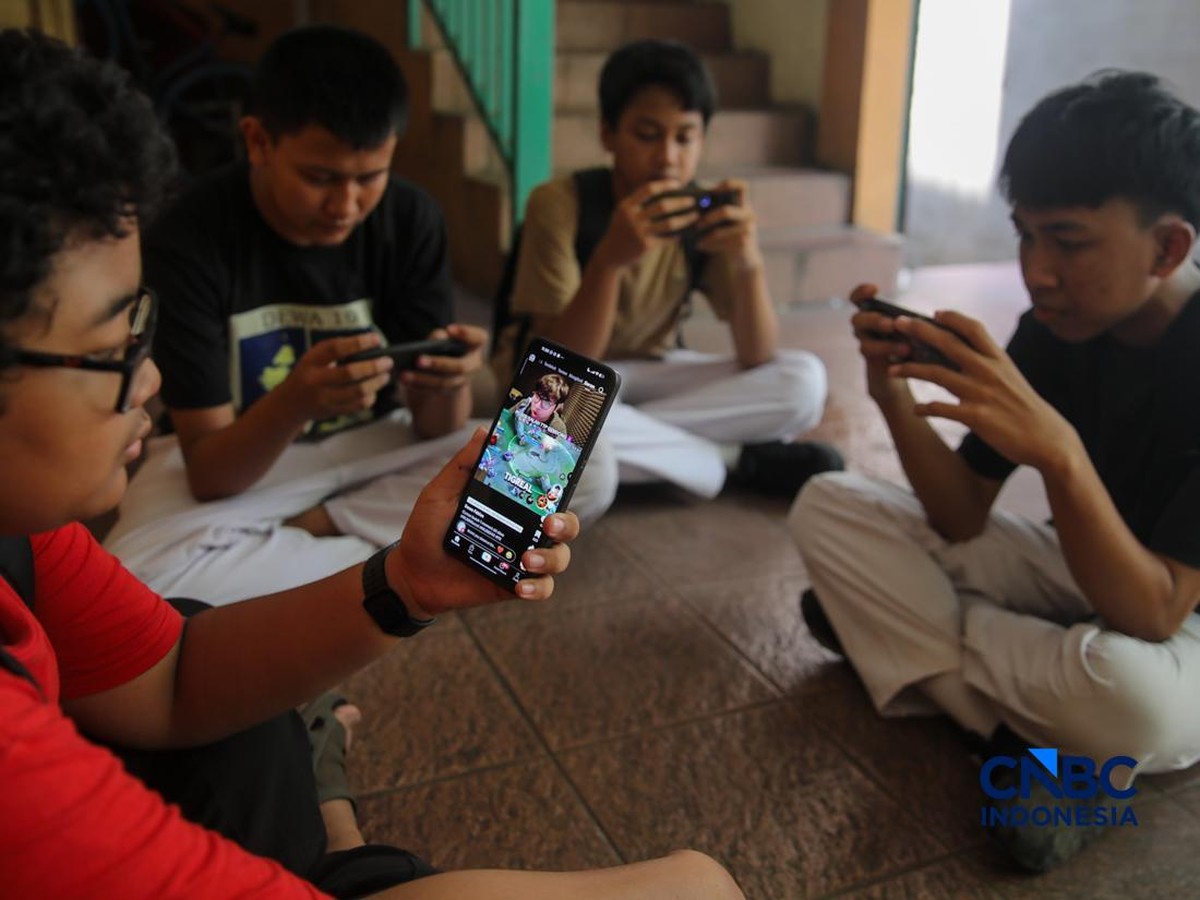 Pembatasan Media Sosial untuk Anak Dibawah 16 Tahun Mulai Diterapkan di Indonesia